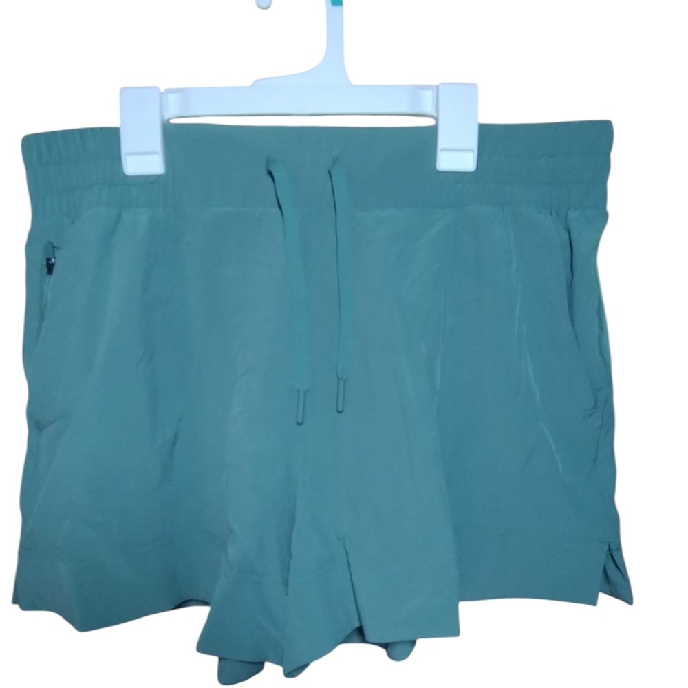 Green Woven Midrise Drawstring Shorts Size Medium Regular New With Tags